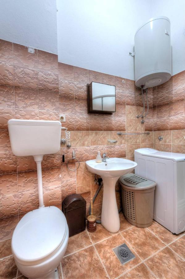 Wukovic Apartments ติวัต ภายนอก รูปภาพ